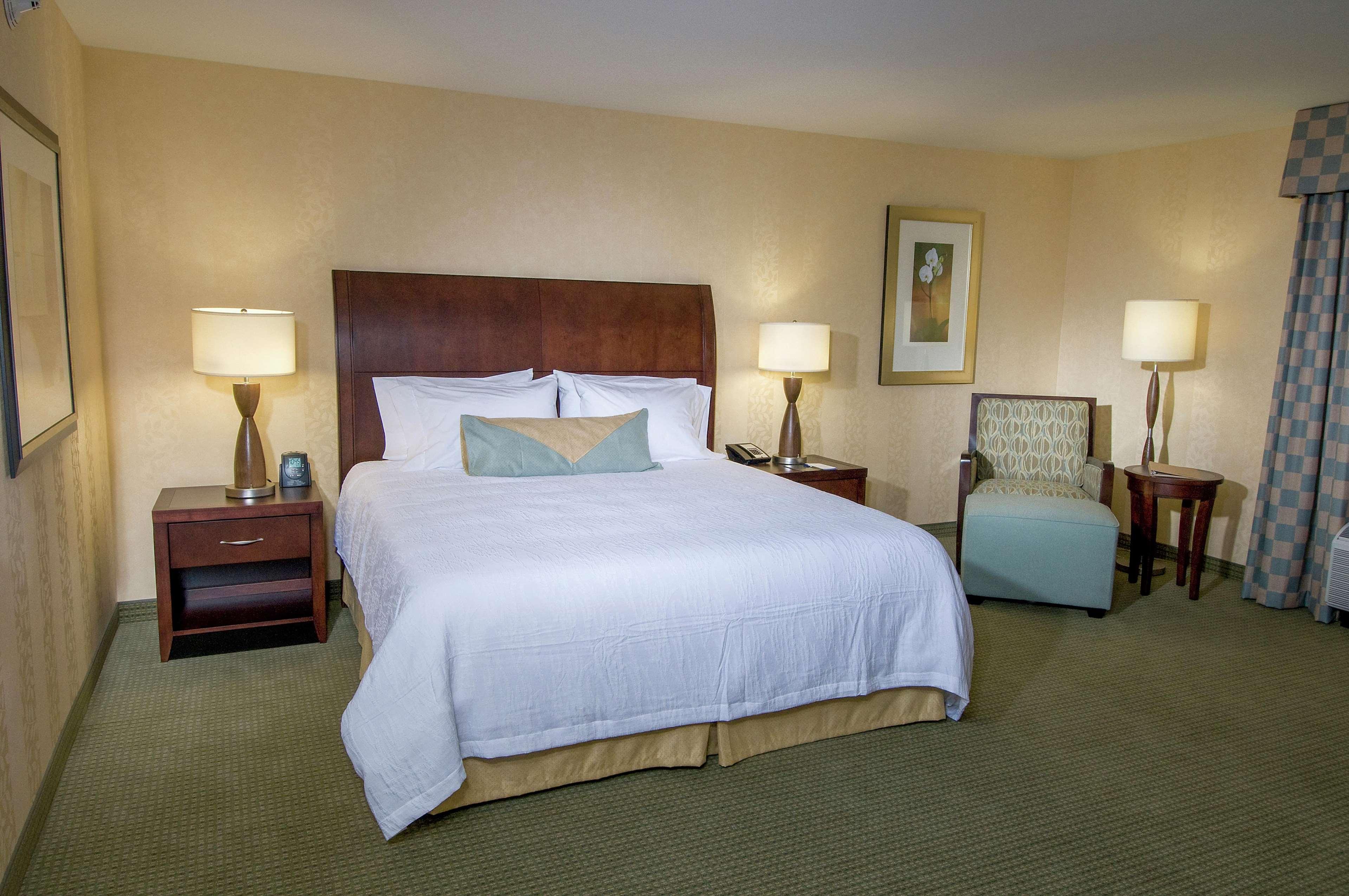Hilton Garden Inn Mount Holly/Westampton Ngoại thất bức ảnh