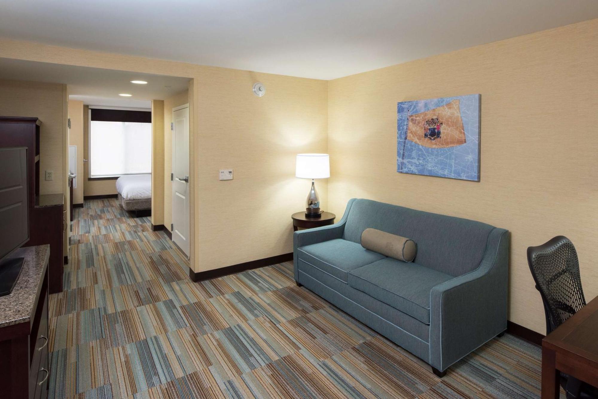 Hilton Garden Inn Mount Holly/Westampton Ngoại thất bức ảnh