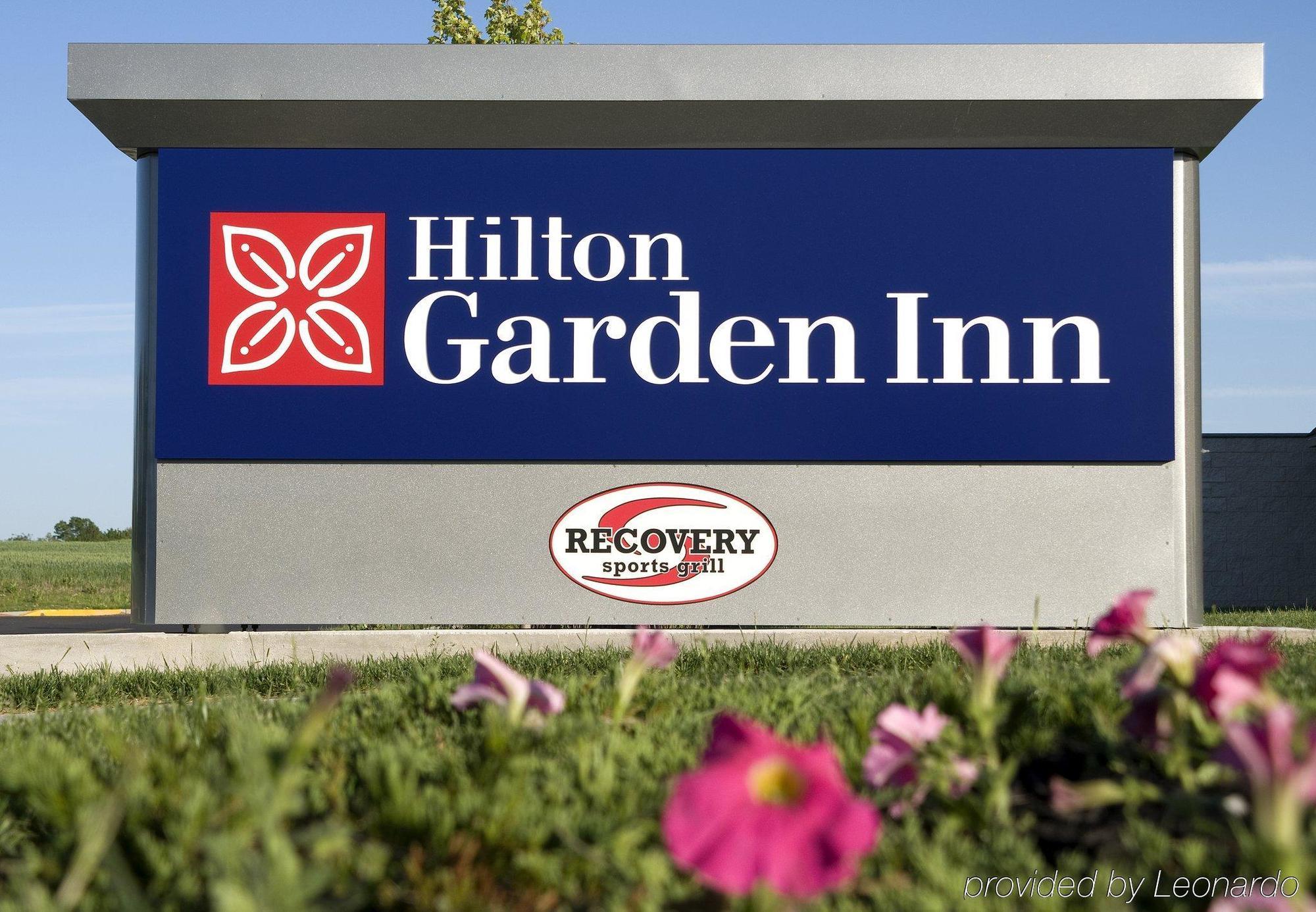 Hilton Garden Inn Mount Holly/Westampton Ngoại thất bức ảnh